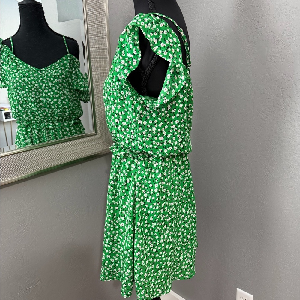 Jessica Simpson green floral mini dress flutter, off-the-shoulder sleeve small - Picture 3 of 7